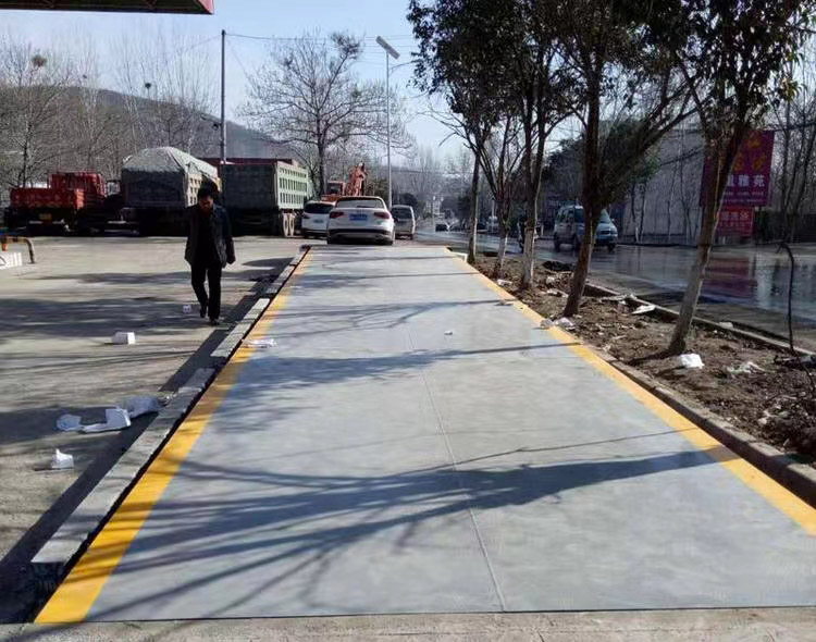 淺基坑 120噸地磅